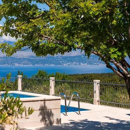 Agape - Three Bedroom On 15k M2 Olive Grove - Incredible 360 View - Free Parking - Private Pool And Jacuzzi