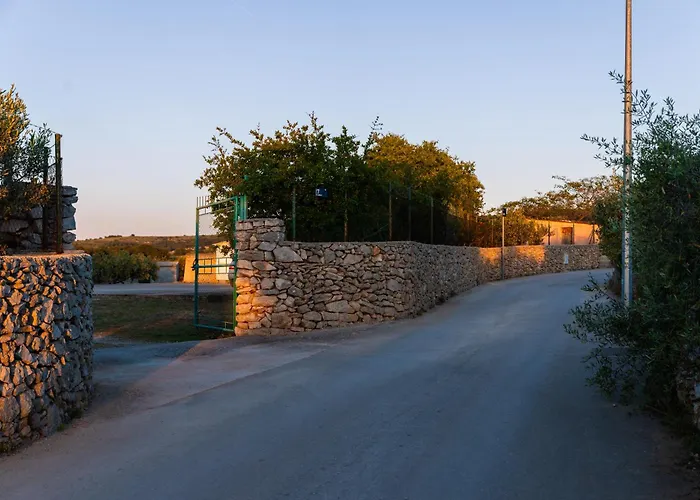 Agape - Three Bedroom On 15k M2 Olive Grove - Incredible 360 View - Free Parking - Private Pool And Jacuzzi *