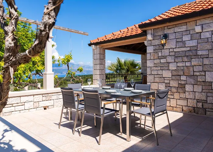 Agape - Three Bedroom On 15k M2 Olive Grove - Incredible 360 View - Free Parking - Private Pool And Jacuzzi Villa *